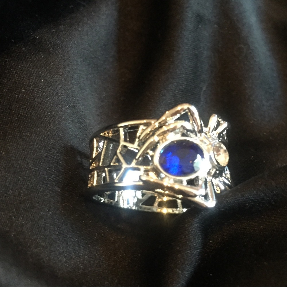 ๐ท Spider on spiderweb ring ๐ท - Picture 4 of 8